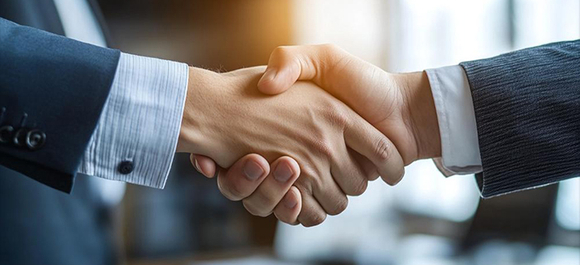 Персонал службы после продажи очень опытный